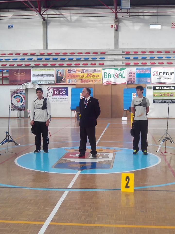 Final recurvo senior masculino entre Maikel Alvariño Garcia vs Daniel Castro. Foto FB ArcoBarco