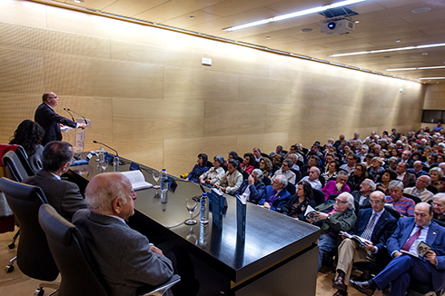 Homenaxe a Antonio Tabarés Lezcano e presentación do seu libro 'Cómo lo veo',no Centro Cultural da Deputación