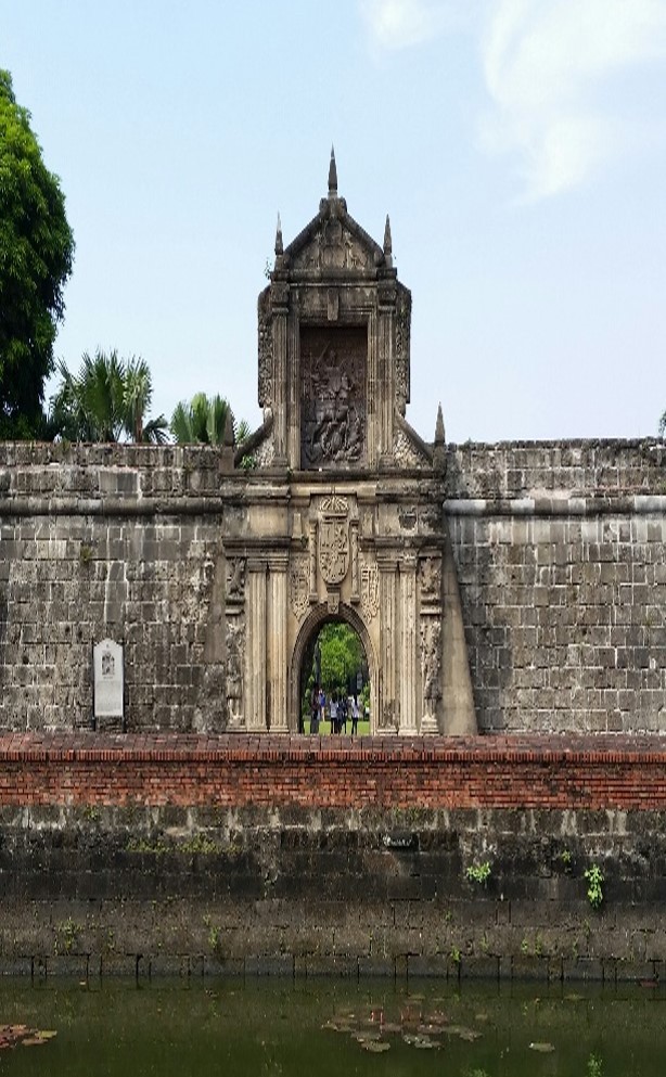 Porta da fortificación de Santiago - Intramuros Manila