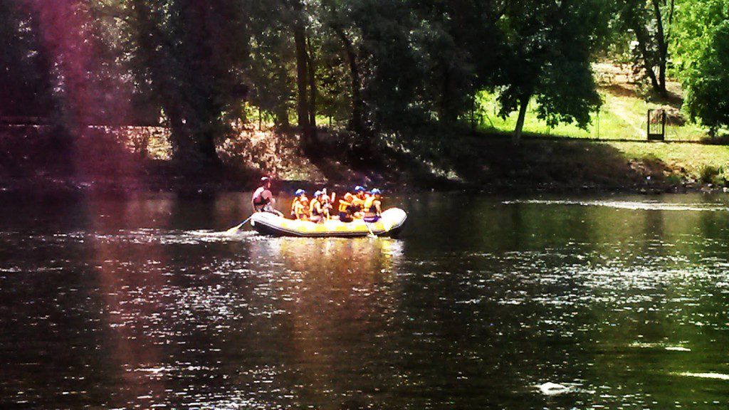 rafting en el sil en o barco