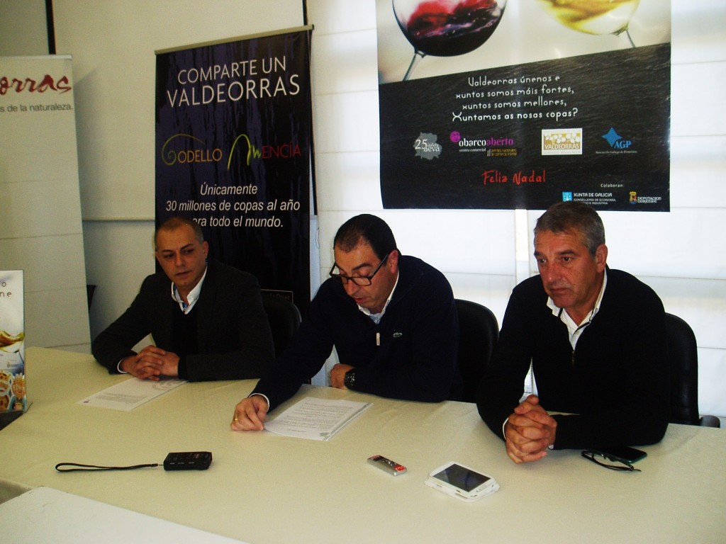 Ángel Álvarez, Carlos Terán y Solarat durante la presentación de la campaña de navidad