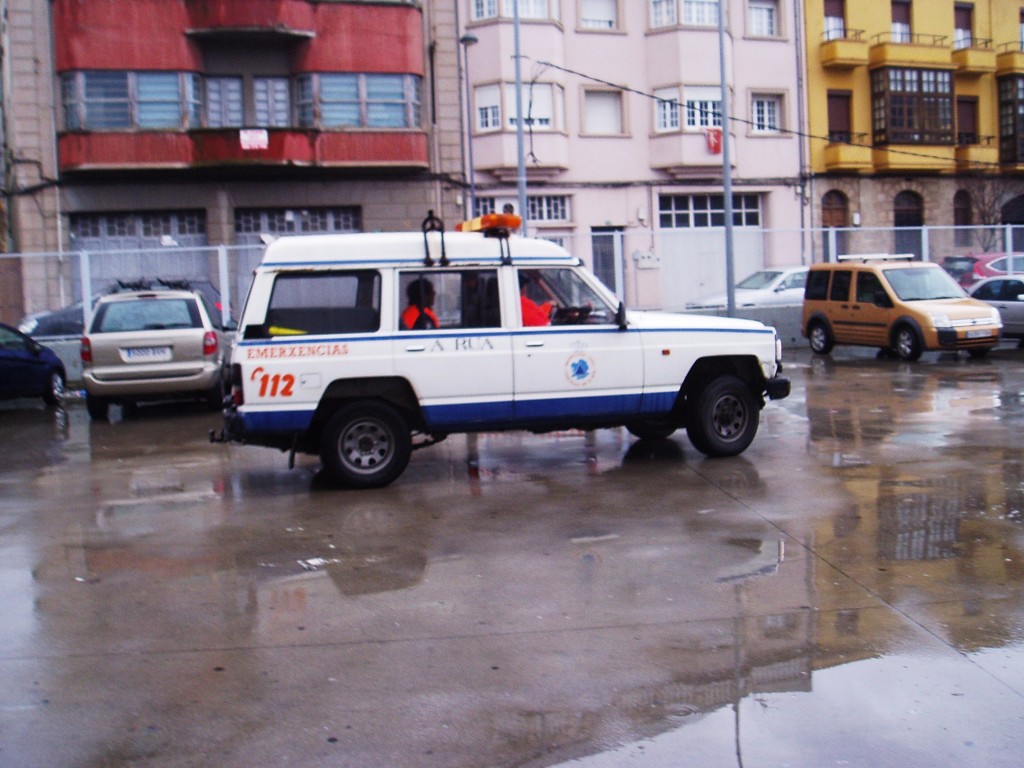 Otro vehículo de Protección Civil de A Rua