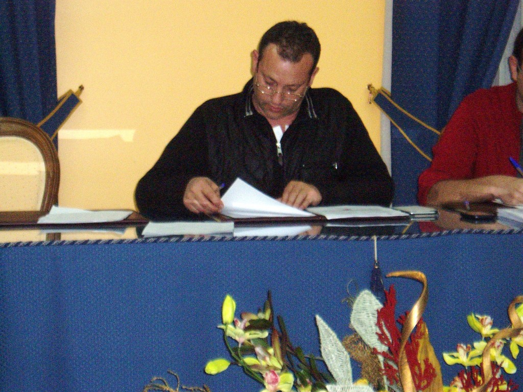 Enrique Álvarez Barreiro durante el pleno de Vilamartín