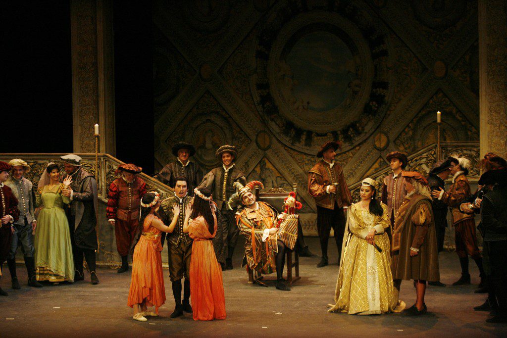 representacion de la opera rigoletto en el quijano