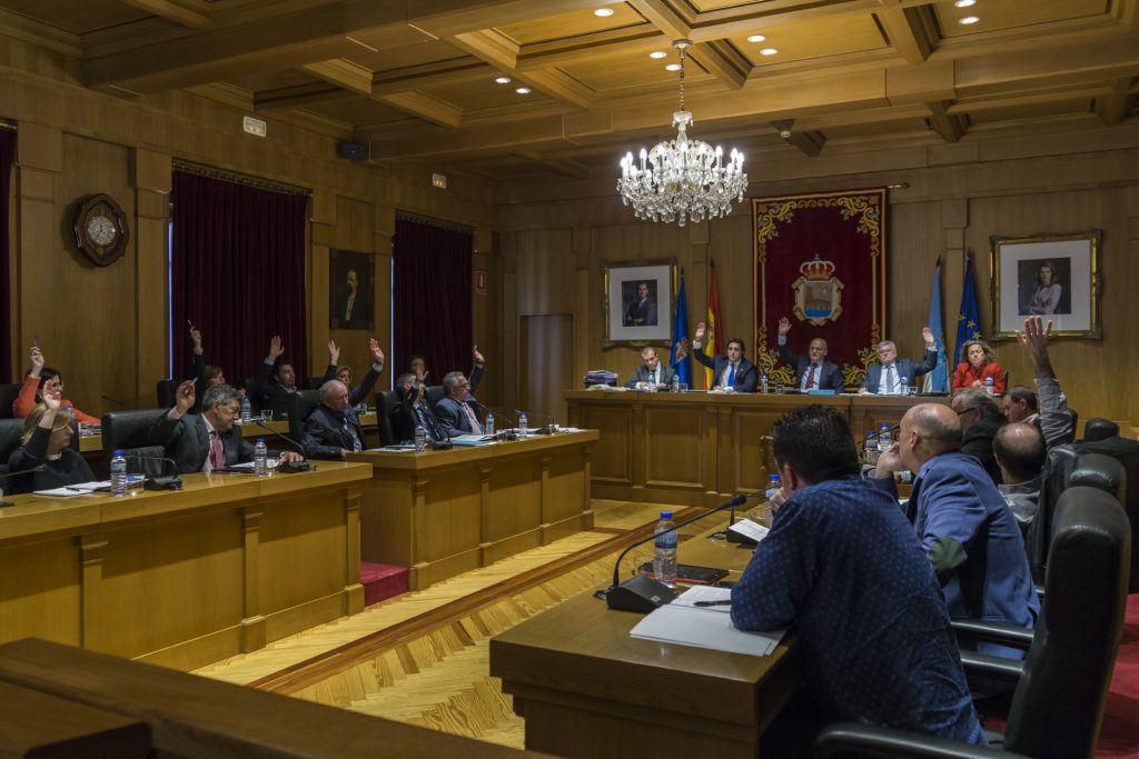 Pleno abril 2016 Deputación de Ourense