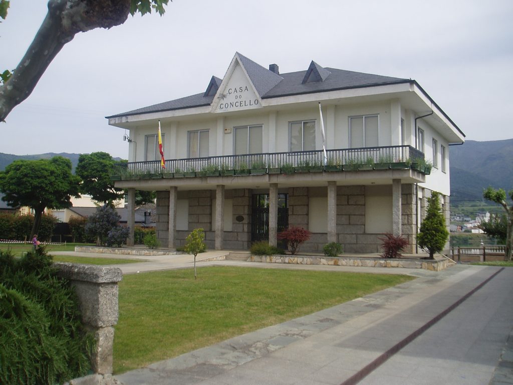 Casa Consistorial de Petín
