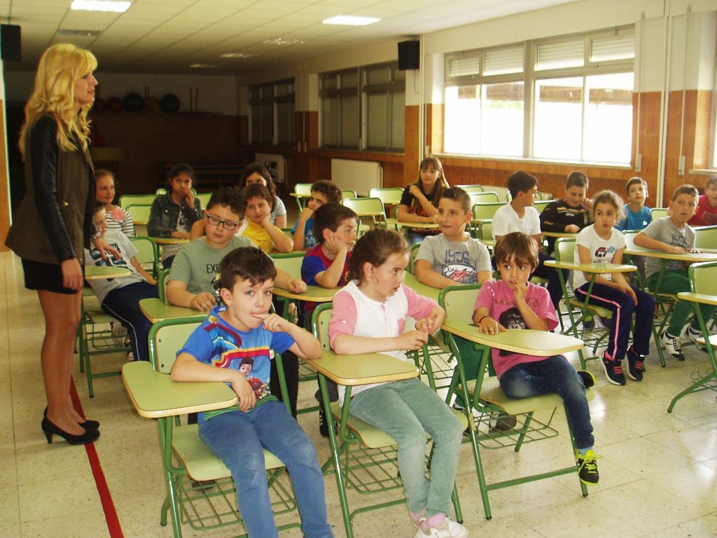 Los niños del colegio de Vilamartín
