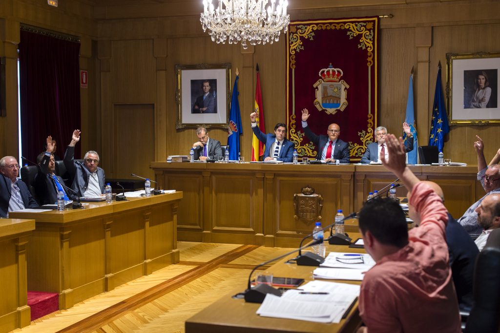 Pleno da Deputación de Ourense