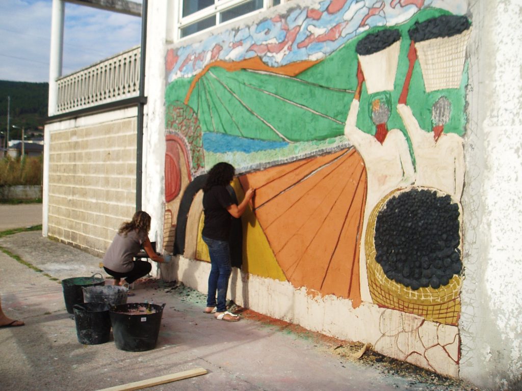 El mural de Vilamartín casi ya finalizado