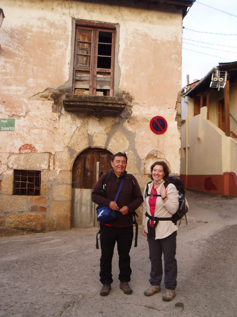 Jesús Iglesias y Eva Corrochano, peregrinos de Talavera de La Reina en Fontei